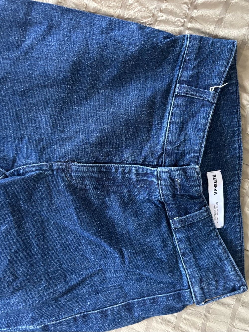 Bershka women’s Dark Blue Denim Jeans